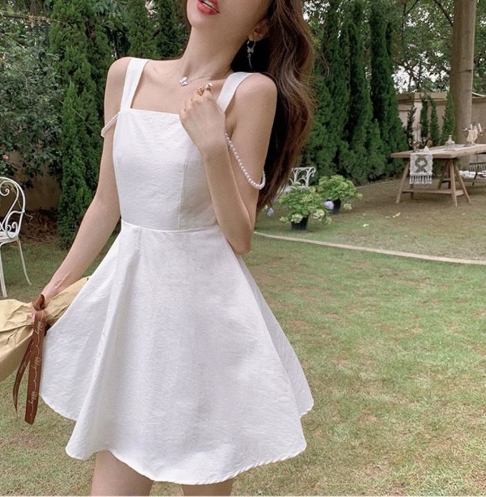 Đầm trắng hở lưng cột nơ dây chuỗi xinh xắn Ciara Dress | Lazada.vn