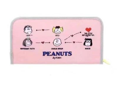 พร้อมส่ง กระเป๋าผู้หญิง กระเป๋าใส่บัตร ใส่เหรียญ Snoopy Peanuts งานญี่ปุ่น  ขนาด 12.5×23.8×1.5 cm