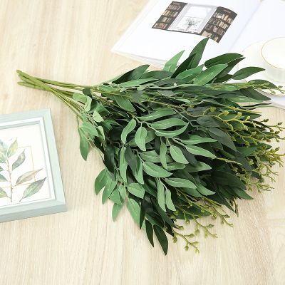 【CC】 Artificial bouquet fake leaves for wedding decoration jugle party vine faux foliage plants wreath
