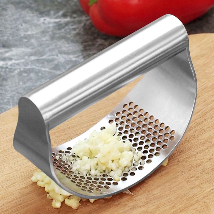 garlic-press-rocker-stainless-steel-garlic-mincer-tool-sturdy-garlic-crusher-garlic-presser-garlic-slicer-grinder