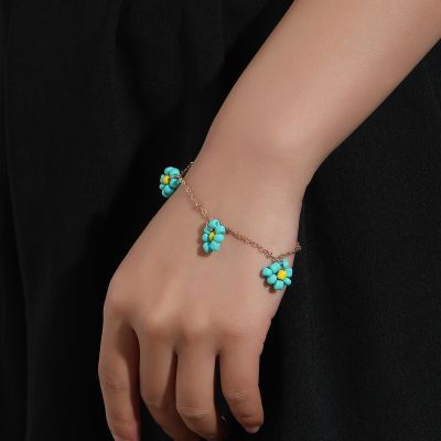 [COD] European and cross-border fashion ins personality 3 daisy bracelet female popular all-match rice bead flower