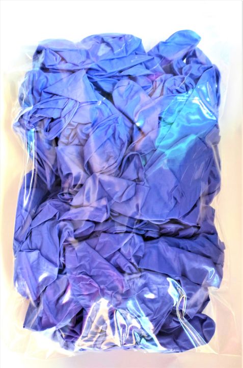 ขนาด L ถุงมือไนไตร สีม่วงลาเวนเดอร์ แบ่งบรรจุในถุงซิป 20 ชิ้น