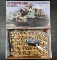 RFM 5035 1/35 Sturmtiger w/workable track links (โมเดลรถถัง Model DreamCraft)