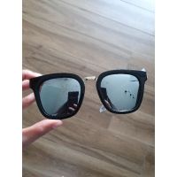 แว่นกันแดด GAMT square wayfarer sunglasses ทรงเหลี่ยม กรอบดำ ขาทอง ของแท้ Sาคาต่อชิ้น