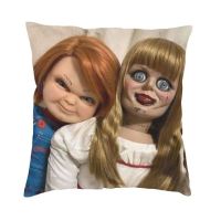 ปลอกหมอนอิง Chucky And Annabelle ขนาด45X45ปลอกหมอนดูหนังกำมะหยี่แนวสยองขวัญสำหรับดูทีวีผ้ากำมะหยี่ตกแต่งห้องนอนปลอกหมอนรถยนต์ทรงสี่เหลี่ยม