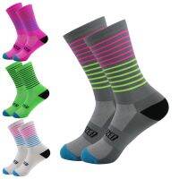 【Sock shop】ที่มีคุณภาพสูง Pro ทีมผู้ชายผู้หญิงขี่จักรยานถุงเท้า MTB จักรยานถุงเท้าระบายอากาศถนนจักรยานถุงเท้ากีฬากลางแจ้งแข่งถุงเท้า