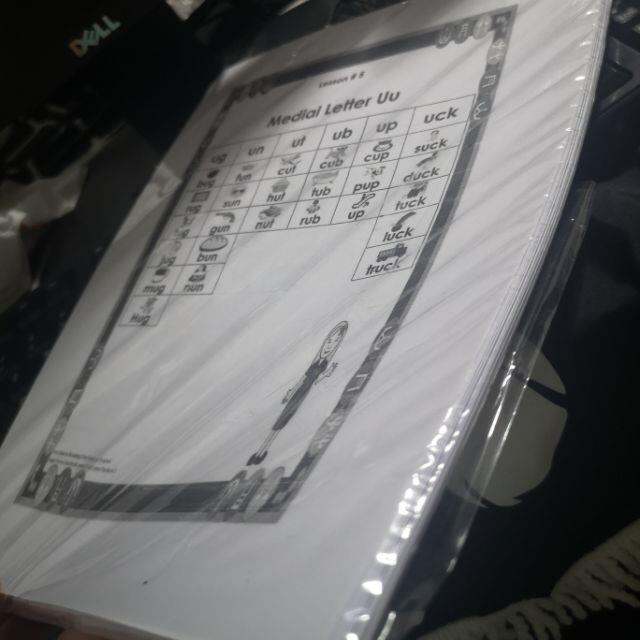 Kindergarten Grade 1 Reading Learning Materials CVC Medial Sounds