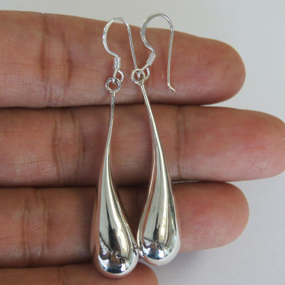 Thai lovely long earrings sterling  silver beautiful gift เอกลักษณ์ไทยสวยงามลวดลายไทยเท่ตำหูเงินสเตอรลิงซิลเวอรใช้สวยของฝากที่มีคุณค่า ฺ