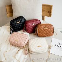 hot【DT】✽  New Small Messenger 2022 Lingge Embroidery Female Shoulder Fashion Chain Ladies Crossbody