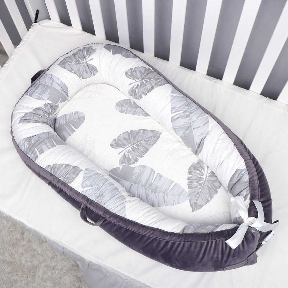 Portable Crib Baby Portable Lounger Infant Snuggle Nest Bassinet Reversible Co Sleeping Cribs for Bedroom/Travel Pink Floral 