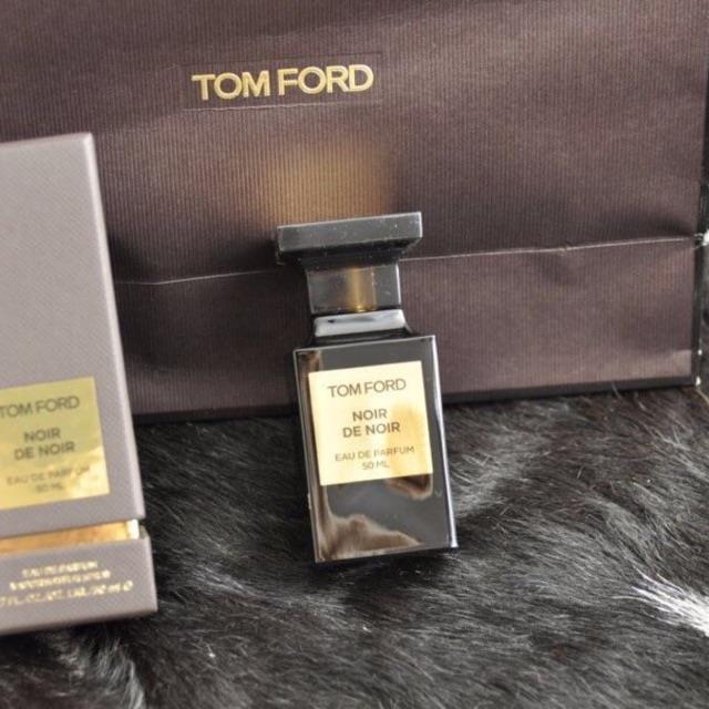 ?ẫ? ??ử ] Nước hoa dùng thử Tom Ford Noir de Noir 5ml/10ml/20ml [  ????.??????? ] 