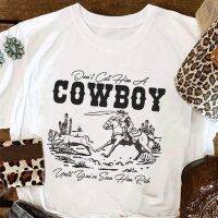 อย่าเรียกเขาว่าคาวบอยผู้หญิง Western Country Music T เสื้อ Cowgirl ฤดูร้อนหลวม Retro Rodeo กราฟิก Tees Vintage Boho tshirt Top