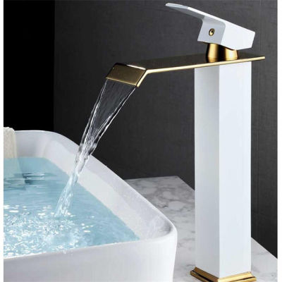 Basin Faucet Gold Waterfall Faucet Brass Bathroom Faucet Bathroom Basin Faucet Mixer Tap Hot and Cold Sink faucet