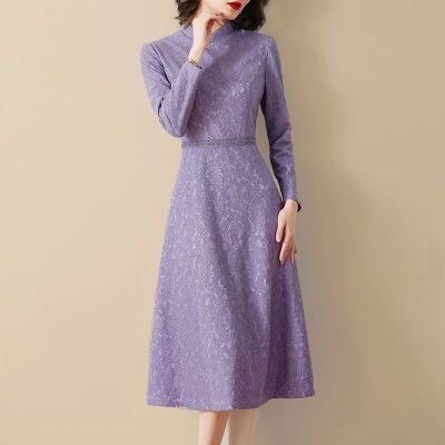 Top Violet Lace Dress 2022ฤดูใบไม้ร่วงใหม่สไตล์หรูหราแฟชั่น Stand Collar Dress Retro แขนยาวเข่าความยาวสีม่วงชุดราตรี