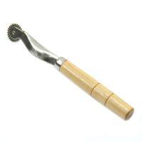 ❁ 1pc Wood Handle Overneedle Wheel Leather needle Spacing Paper Perforating Tool Roulette 2mm