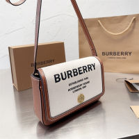 2022 NO.1burberry กระเป๋าแฟชั่นกระเป๋าสะพาย C Rossbody กระเป๋า Messenger กระเป๋าสตรีวัวกระเป๋าหนังกระเป๋าถือกระเป๋าสตรีสบายๆ C Rossbody กระเป๋ากระเป๋าโทรศัพท์มือถือ22*13เซนติเมตร