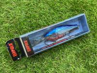 เหยื่อ RAPALA RISTO (RR) 8 ซม. สี SB (เหยื่อดำลึก 8-10 ฟุต) รุ่นหายาก กล่องสีฟ้า FINLAND