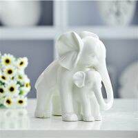 WSHYUFEI Elephant Living room porcelain statue Fashion home decorations Jingdezhen ceramic furnishings Marriage gift