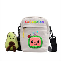 CoCoMelon กระเป๋าสะพายสำหรับเด็ก Boys Cross Body กระเป๋ากระเป๋าสะพายใหม่ JJ เด็กไหล่กระเป๋าใหม่น่ารักกระเป๋าเอกสารผ้าแคนวาสขนาดเล็กกระเป๋าสี่เหลี่ยม