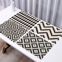 Simple ins Black and White Geometric Placemat Kitchen Accessories Linen Table Mat Nordic Dining Table Drink Cup Pad Decoration