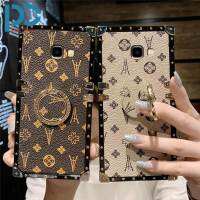 เคสโทรศัพท์ลายหนังคลาสสิกสำหรับ Samsung Galaxy J4 Plus J4 + / J6 Plus J6 + กล่องสี่เหลี่ยมหรูหราย้อนยุครูปแบบขนาดเล็กฝาหลัง + แหวนหมุน360องศา