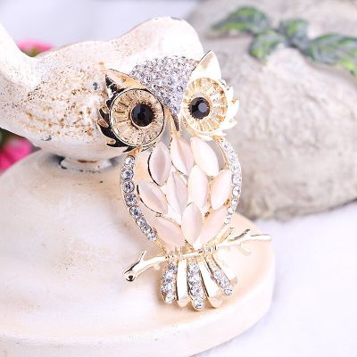 2023 New Fashion Inlaid Rhinestone Owl Brooches For Women Luxury Design Animal Brooch Pins Jewelry Gifts Party Wedding