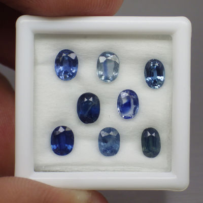 พลอย ไพลิน แซฟไฟร์ แท้ ธรรมชาติ ( Natural Blue Sapphire ) จำนวน 8 เม็ด หนักรวม 3.53 กะรัต