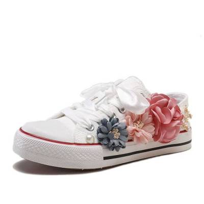 Canvas Shoes for Women New Handmade Flower Pearl Breathable Casual Flat-bottom Low-top Vulcanized Shoes for Girls Students Lady