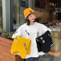 Korean Top Women Cartoon Print Tops Casual Oversized Shirt Simple top Wild T-shirt couple Blouse for women Shirts