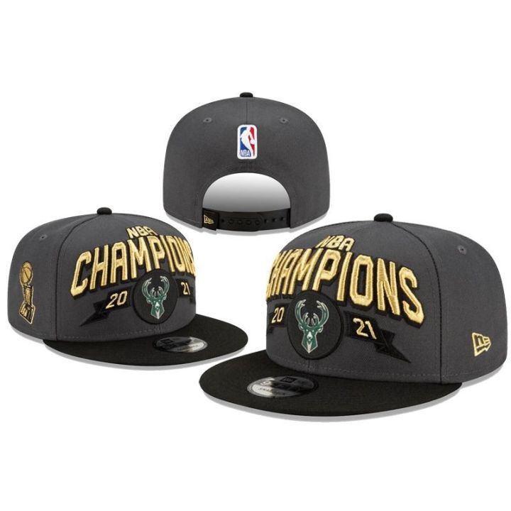 New Era Milwaukee Bucks 2021 NBA Champions 9FIFTY Snapback Hat