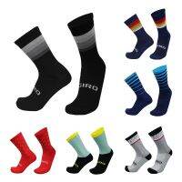 New Professional Cycling Socks Comfortable Breathable Outdoor Mountain Bike Road Running Socks Calcetines Ciclismo Hombre