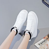 2022 Autumn New Korean Version Of Joker Casual Womens Shoes Trend Thick Bottom Female Students High White Shoes Zy8637