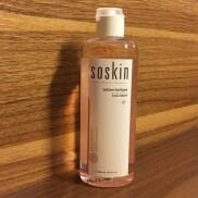 Nước hoa hồng cân bằng ẩm Soskin Tonic Lotion 250ml