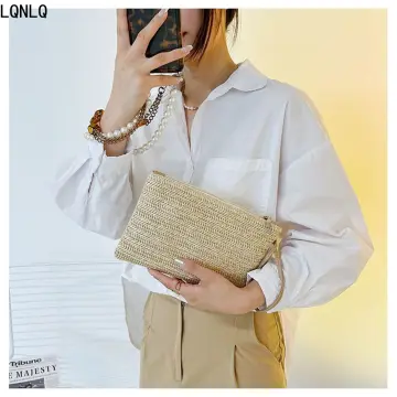 Straw Shoulder Bag Straw Clutch Women Hand-Woven Pompom Straw Crossbody Bag Summer Beach Envelope Purse Wallet