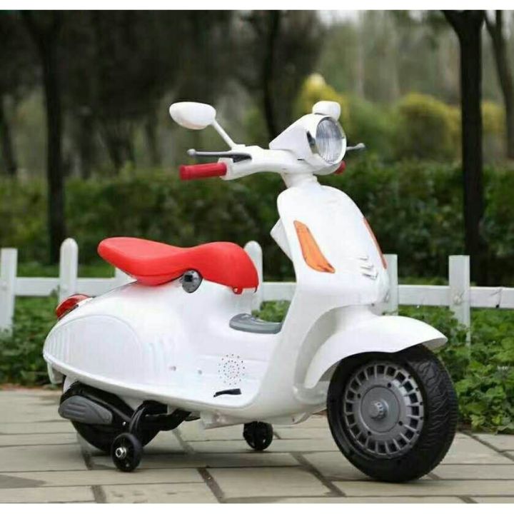 Những chiếc Vespa cổ đẹp mê hoặc   Tiếp thị  Tiêu dùng