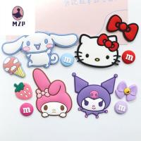 MZP 5pcs แพทช์พวงกุญแจ จี้ชาร์ม DIY Kuromi Cinnamoroll อุปกรณ์เครื่องประดับอัญมณี แพทช์ตุ๊กตา3D คาวาอิ พีวีซีพีวีซี อุปกรณ์เสริมรองเท้า