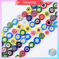 LIAOYING 1 Strands About 65pcs สุ่มแบบสุ่ม ลูกปัดกลมแบน สีผสมกัน 6mm ครับ ลูกปัด millefiori ลูกปัดเหรียญ ดอกไม้ประดับดอกไม้ ลูกปัดหลวมๆ ทำเครื่องประดับ DIY