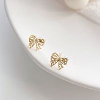 ต่างหู Elegant Bowknot Earrings Fashion Gold Heart Hollow Earring for Women Girl Lady Jewelry Accessories