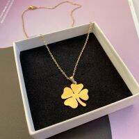 Stainless Steel Necklace For Women Man Lovers Clover Gold And Silver Color Pendant Necklace Engagement Jewelry Fashion Chain Necklaces