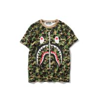 ยี่ห้อแฟชั่น Bape เสื้อยืดผู้ชายลายพรางฉลามแขนสั้น,ผ้าฝ้ายคอกลมล้วนทรงหลวมไซส์ใหญ่เข้าได้กับทุกชุด