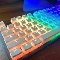 Pudding Keycap RU layout Double Shot PBT Keycaps feature a translucent dual-layer style GOODGAO Russian keycap