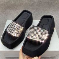 Shining Bright Rhinestones Thick Sole Designer Brand Women Slippers Flat Shoes Open Toe Fashion Sexy Outdoor Ladies Shoes