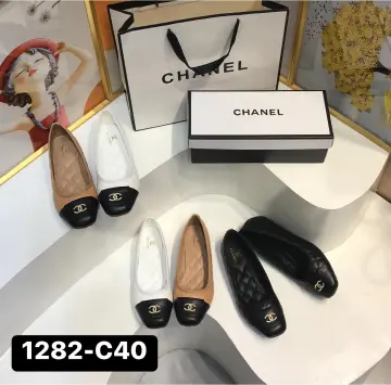 Chanel Black Mesh Logo Sock Runner Shoes - 37.5 (USA 7) – I MISS YOU VINTAGE