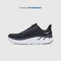 hoka clifton 7 triple black