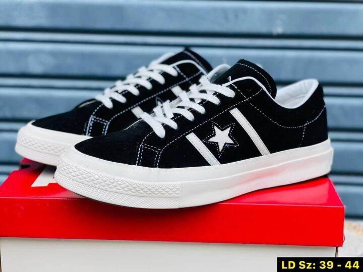 รองเท้าผ้าใบconverseถ่ายจากสินค้าจริงรับประกันตรงปก100-กรณีสินค้าไม่ตรงปกหรือชำรุดเสียหายจากทางร้านสามารถแจ้งเปลี่ยนคืนได้