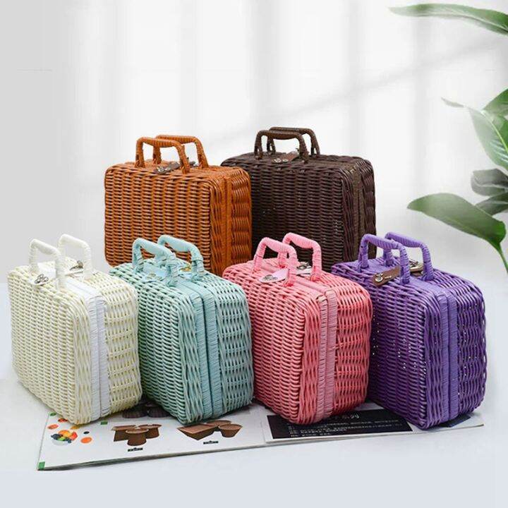 retro-imitation-rattan-picnic-basket-woven-suitcase-photography-props-home-decoration-storage-brown