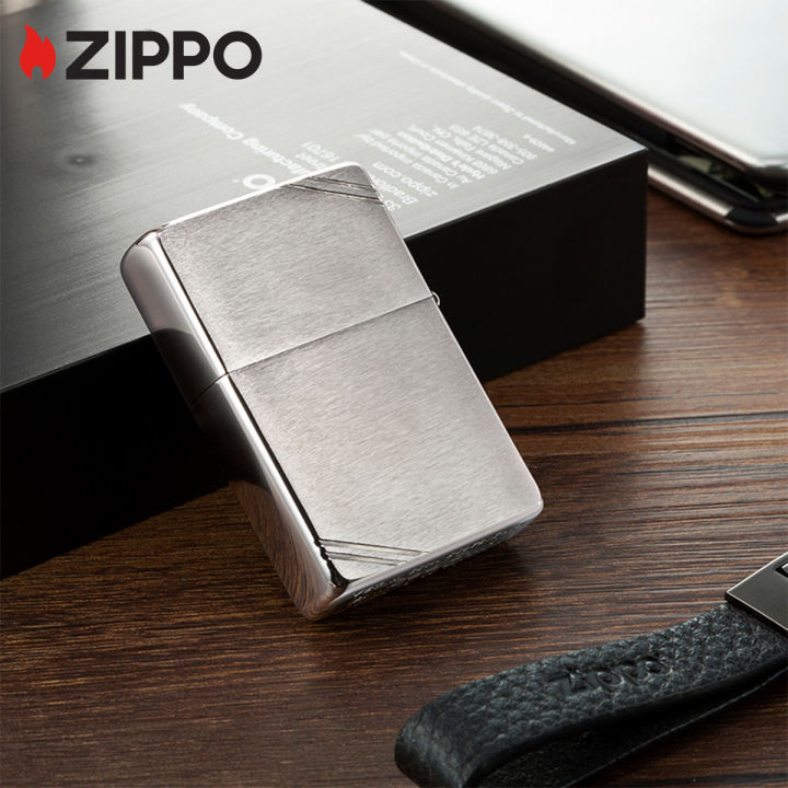 zippo-vintage-brushed-chrome-windproof-pocket-lighter-with-zippo-logo-zippo-230-ไฟแช็กไม่มีเชื้อเพลิงภายใน