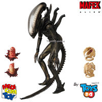 Mafex No.084 Alien Xenomorph