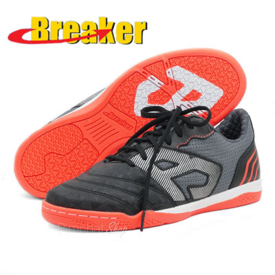 Breaker รองเท้าฟุตซอล รองเท้ากีฬา รุ่น Black Demon สีดำ
