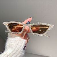 【LZ】✐◘  KAMMPT Vintage Cat Eye Sunglasses Woman Fashion 2022 New in Female Eyewear with Rhinestones Brand Design Lady Shades Sun Glasses